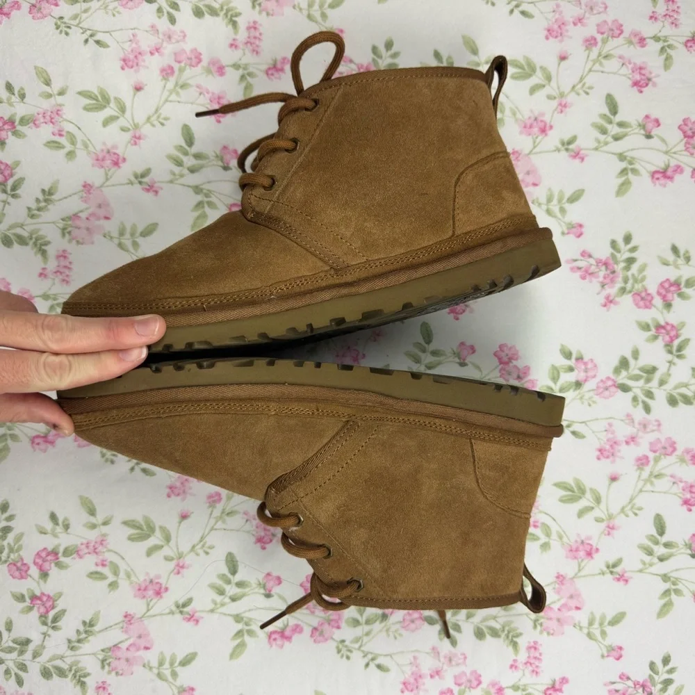 UGG Men’s Neumel Suede Casual Boots in Chesnut 9